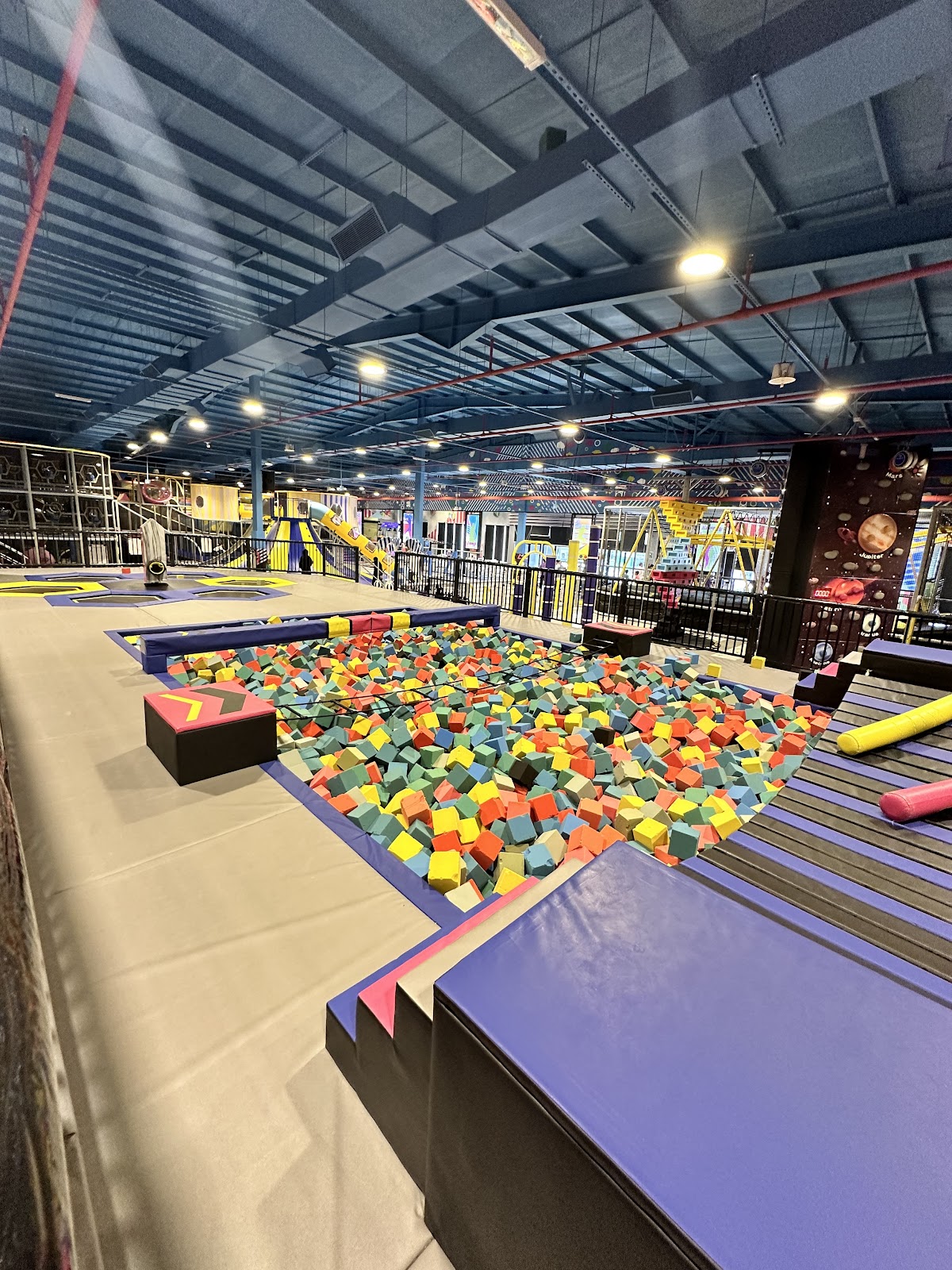 JUMPOLINE