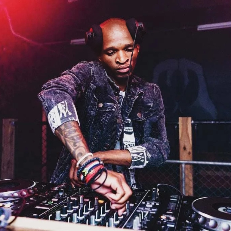 OBE يقدم إينو نابا