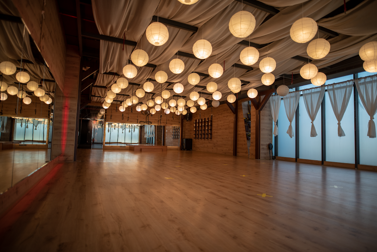 Her Fitness Sari Branch I نادي لياقتها فرع صاري