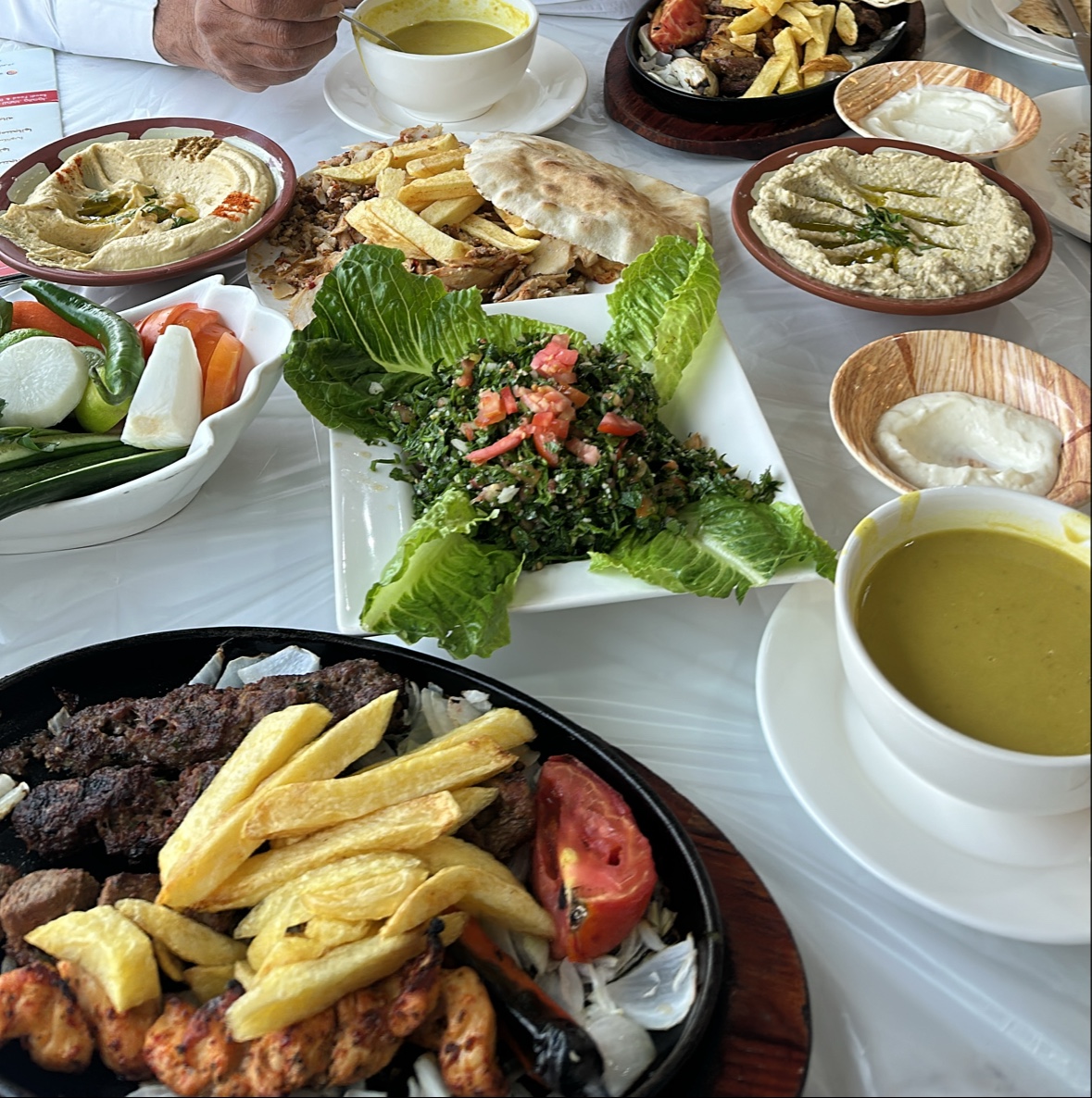 الوزان للمطاعم