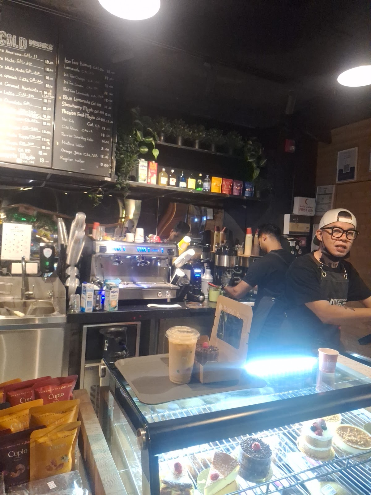 1/15 Neighborhood Cafe Rawdah