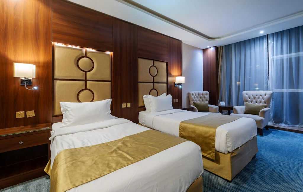 Dancenter Harbour Gateway Jeddah Beach Vivid Plaza Hotel