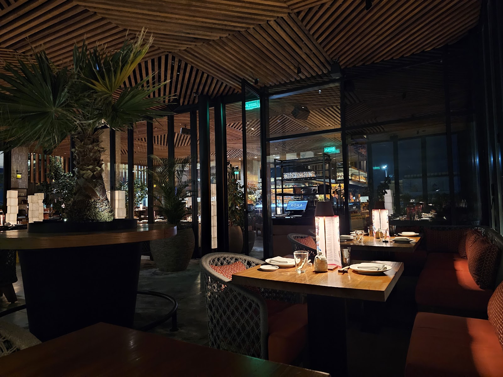ROKA Jeddah - مطاعم في جدة - 6