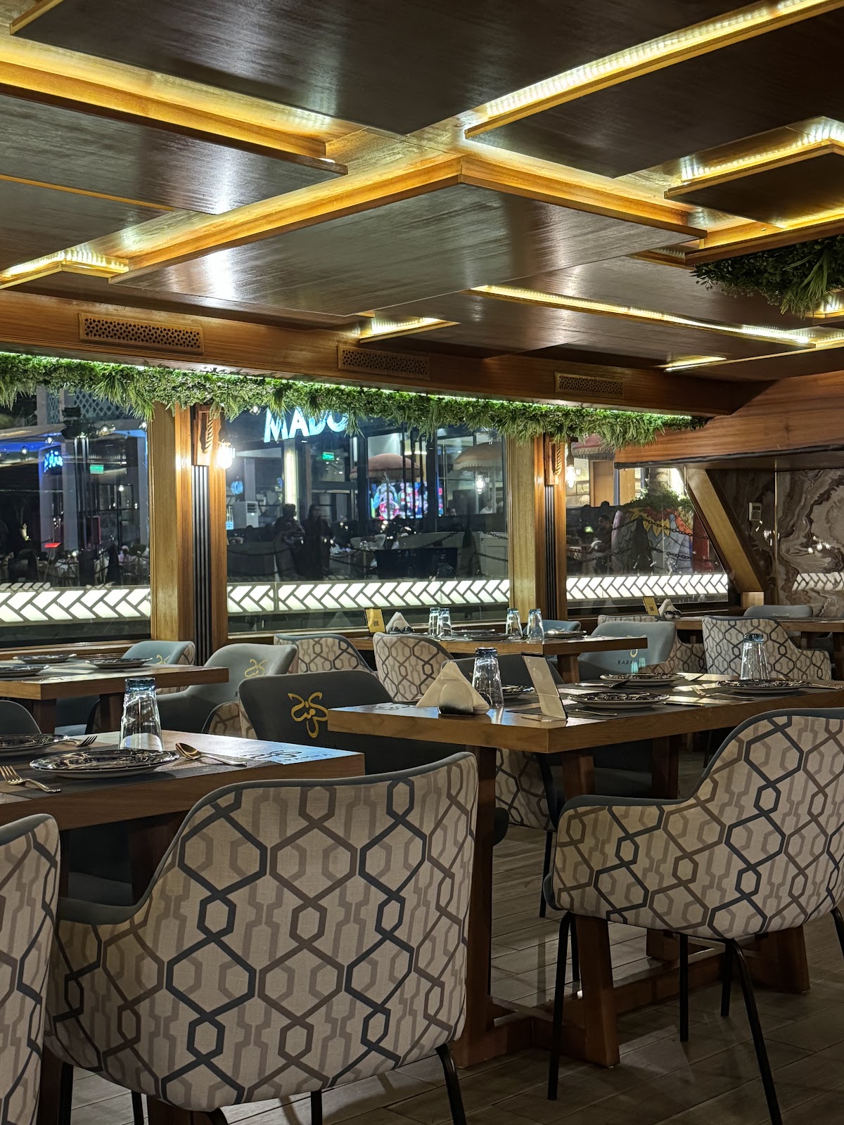 كرمنا - مطاعم في جدة - 6