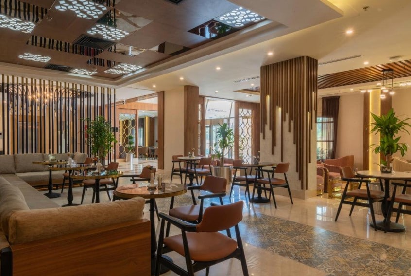 Sunday Emerald Hotel