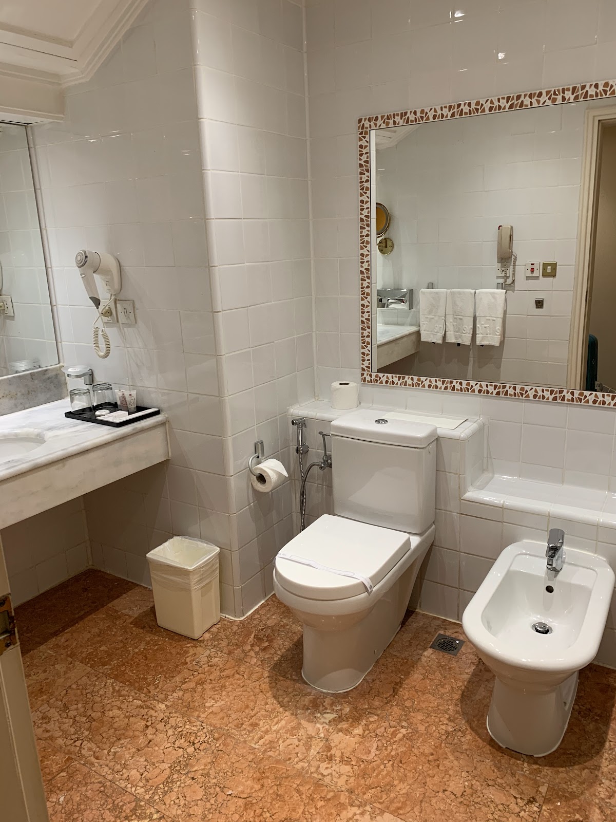 Grand Hotel (1 Star)