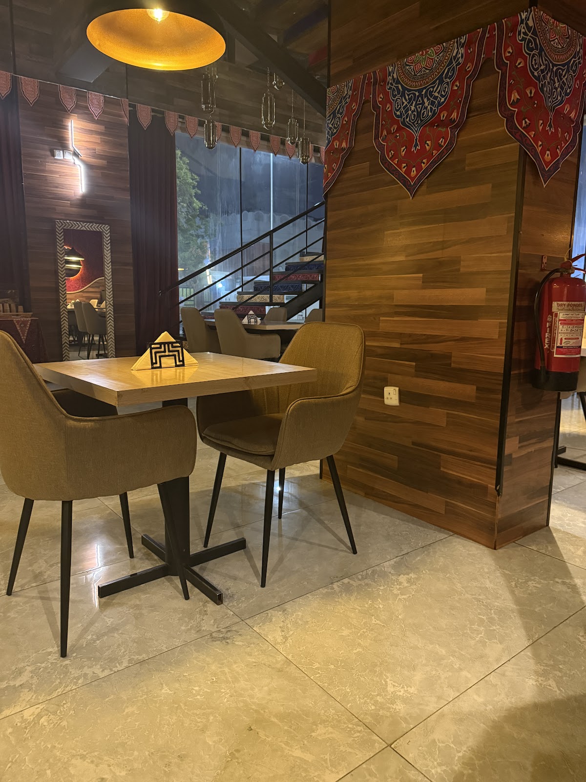 مطعم ذا باي الهندي | The Bay Restaurant